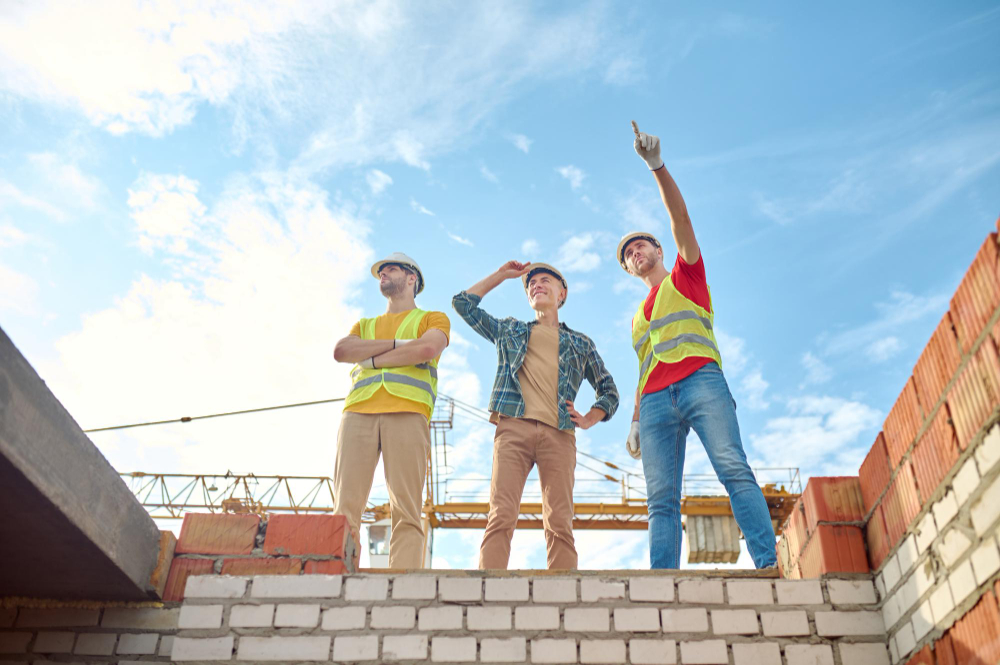 Five Reasons to Hire New Home Builders for Construction